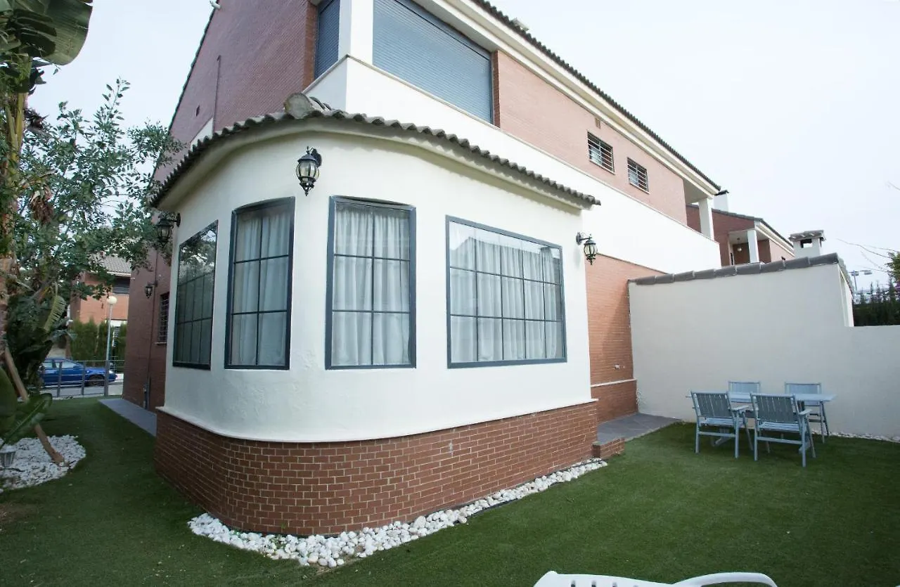 Chalet Olivar Alto Sevilla Canovas Gelves